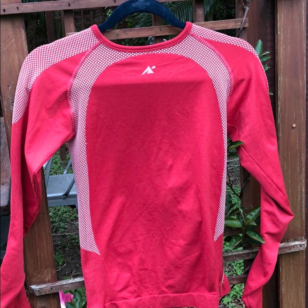 PINK WORKOUT COMPRESSION LONG SLEEVE